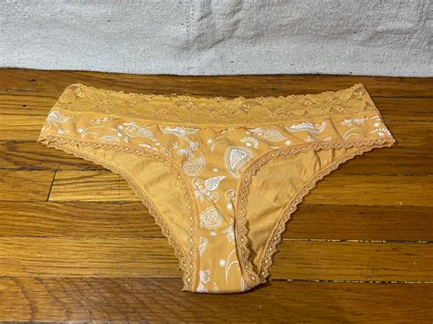 used burberry womens lingerie